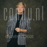 13-09-1990 Benny Neyman at studio in Amsterdam.

[keywords]Posed, Half Length, Eyecontact, Sigaret[/keywords]